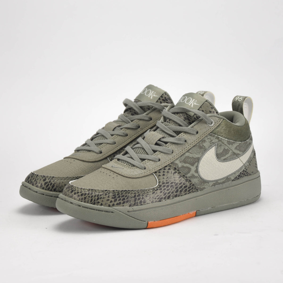Nike Book 1
