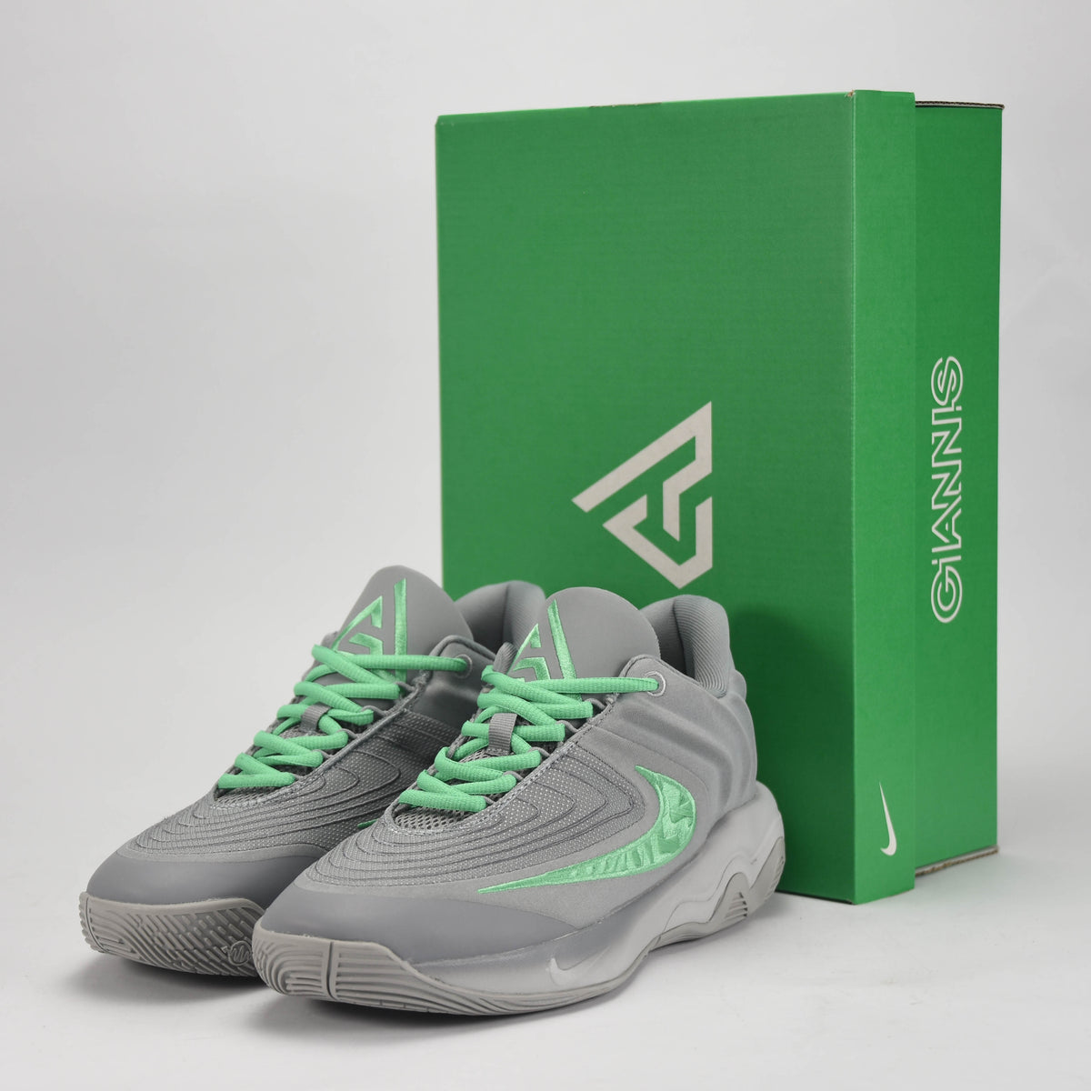 Nike Giannis Immortality 4