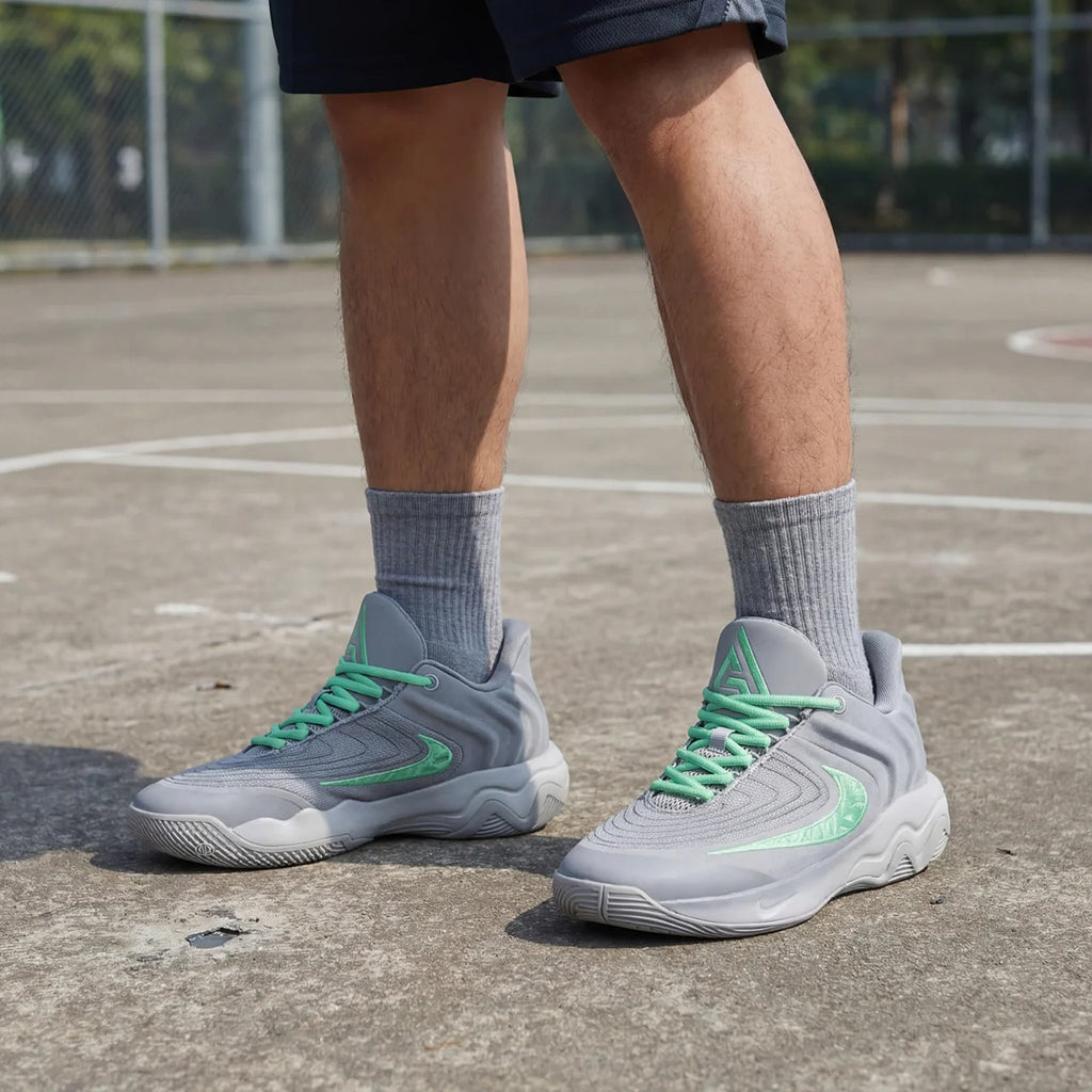Nike Giannis Immortality 4